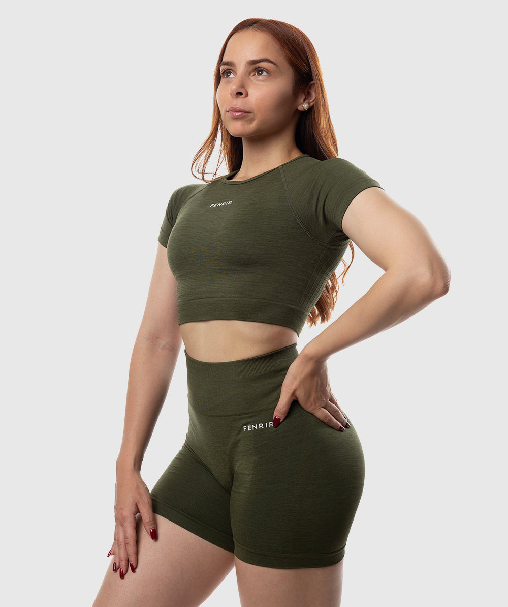 Empower Crop Top SS Verde Army