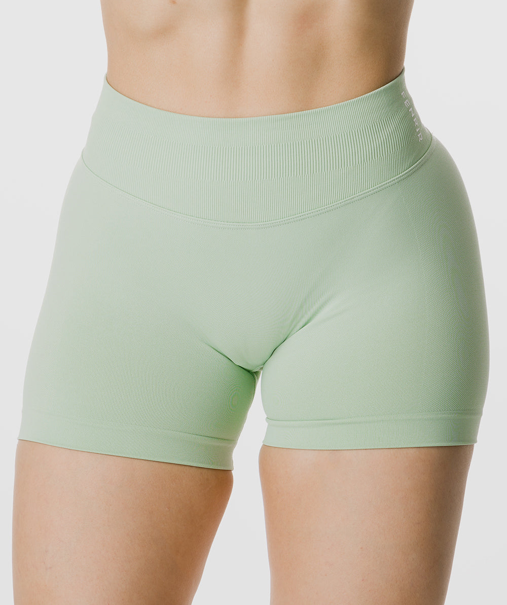 Amplify Seamless Shorts