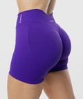 Amplify Seamless Shorts
