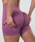 Amplify Seamless Shorts