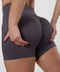 Amplify Seamless Shorts