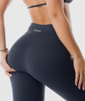 Flow Scrunch Invisible Leggings