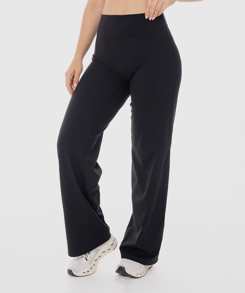 Flow Oversized Flared Pants Negro - pantalón acampanado deportivo mujer Fenrir