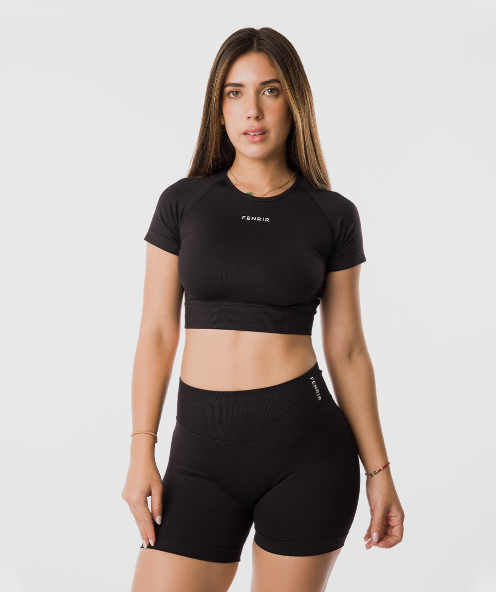 Amplify Crop Top SS Negro - crop top deportivo mujer Fenrir