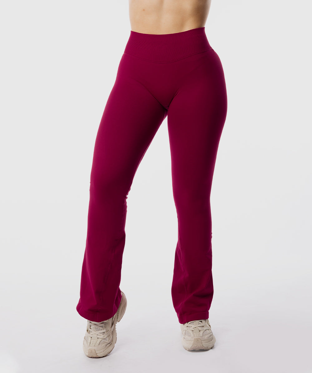 Amplify Flared Pants Rojo Ruby 4