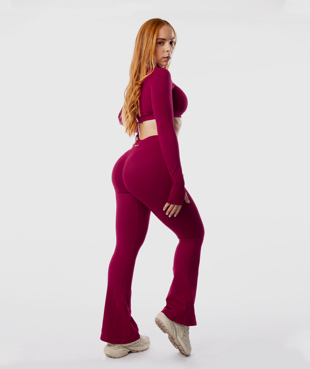 Amplify Flared Pants Rojo Ruby 8