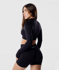 Casaca Zippy Crop Amplify Negro 4